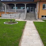 Vilanova 2* Sigüeiro
